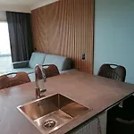 Studio2sea - Met Frontaal Zeezicht - Duinen - Nabij Brugge